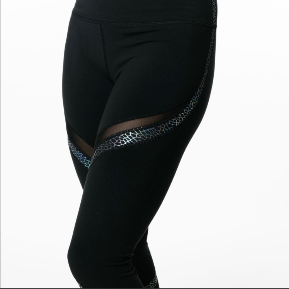 Zyia size 2 serpent leggings, some compression, great used condition